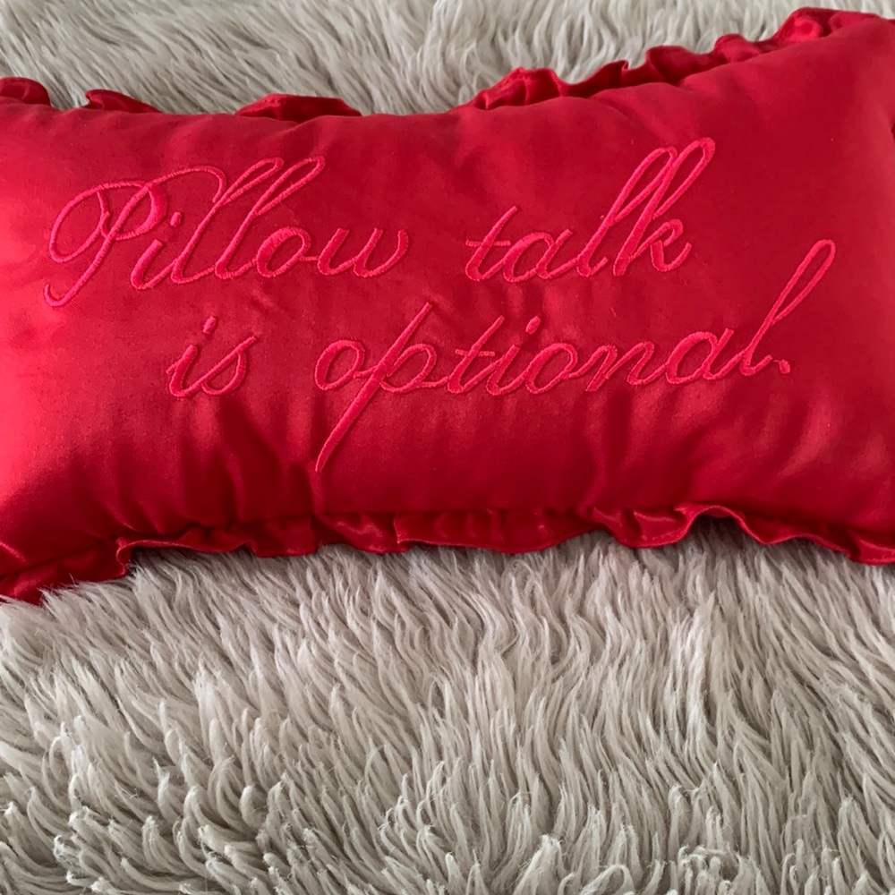 Pillow: Pillow talk optional